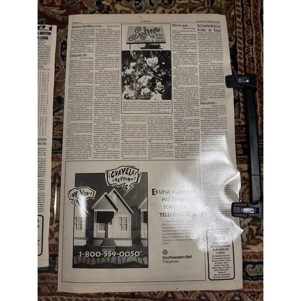Rare Selena Memorial Newspaper 1995 El Mexica Issue